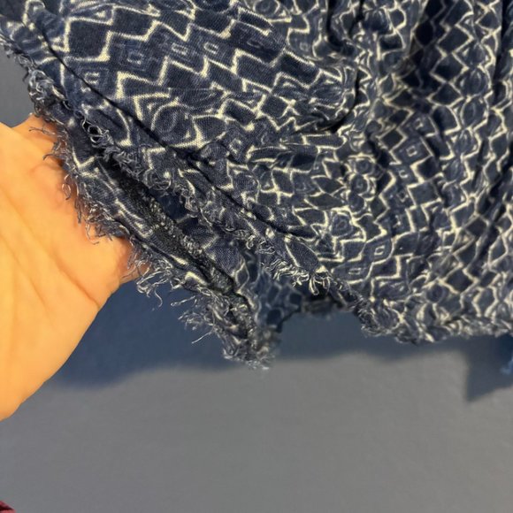 Blue Patterned Tank Top Blouse - Picture 3 of 11